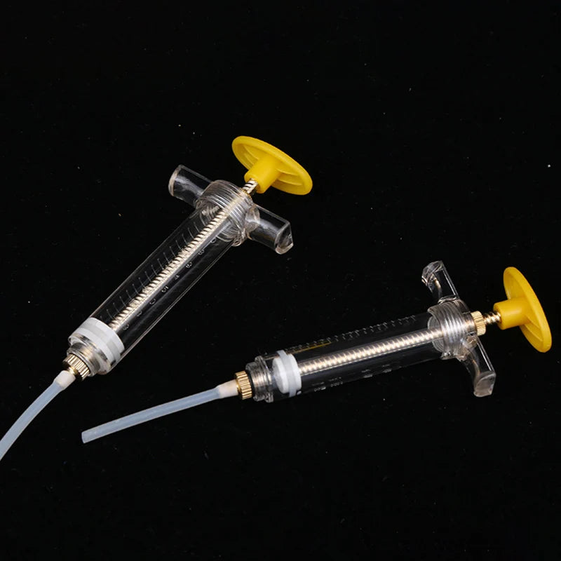 Feeding Syringe for Parrots and Birds – Plastic, 10ml or 20ml
