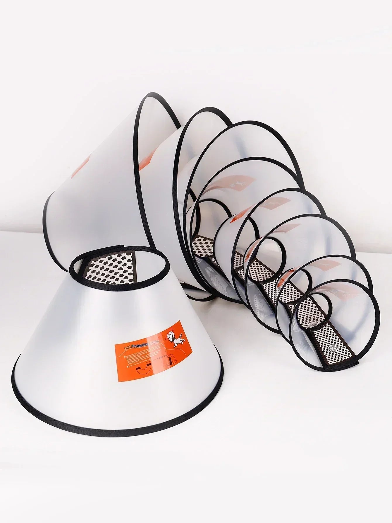 Protective collar - funnel for dogs and cats, post-surgery recovery