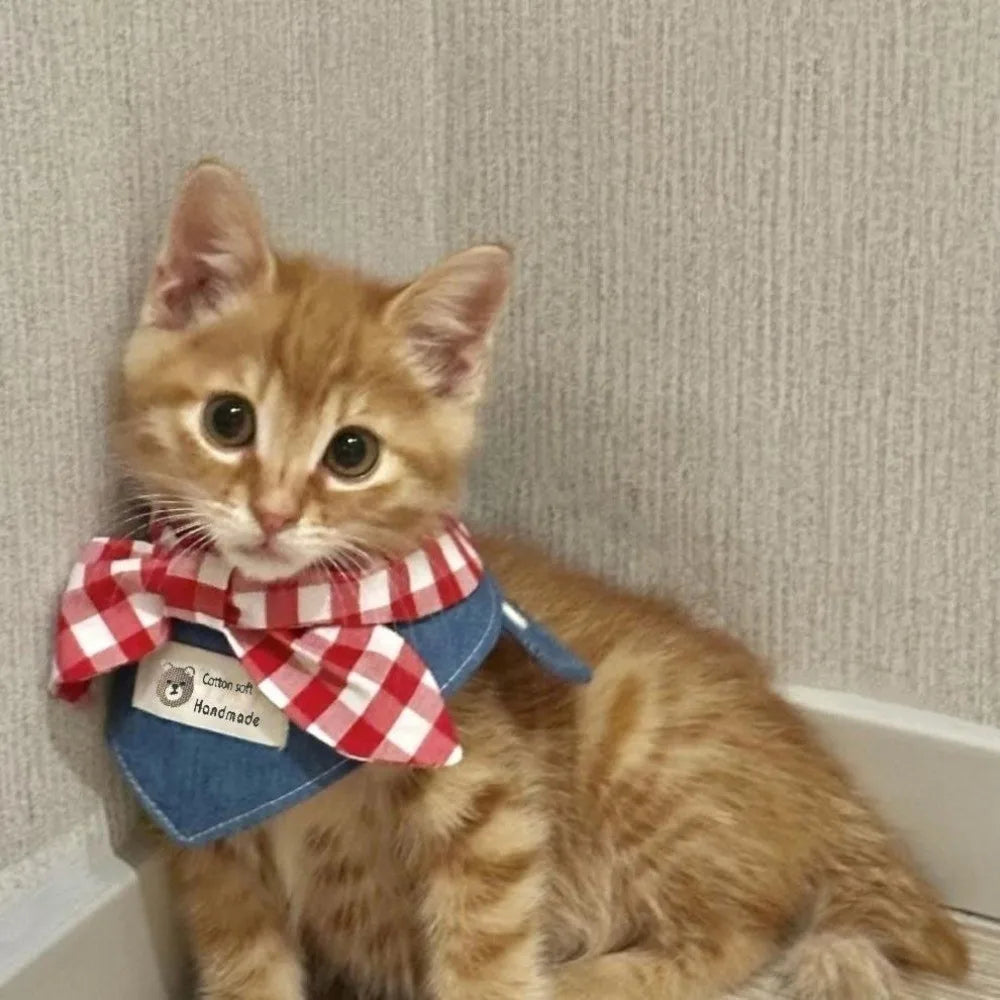 Karirani bandana marama sa mašnom za pse i mačke – crvena, poliester, XS/S/M/L